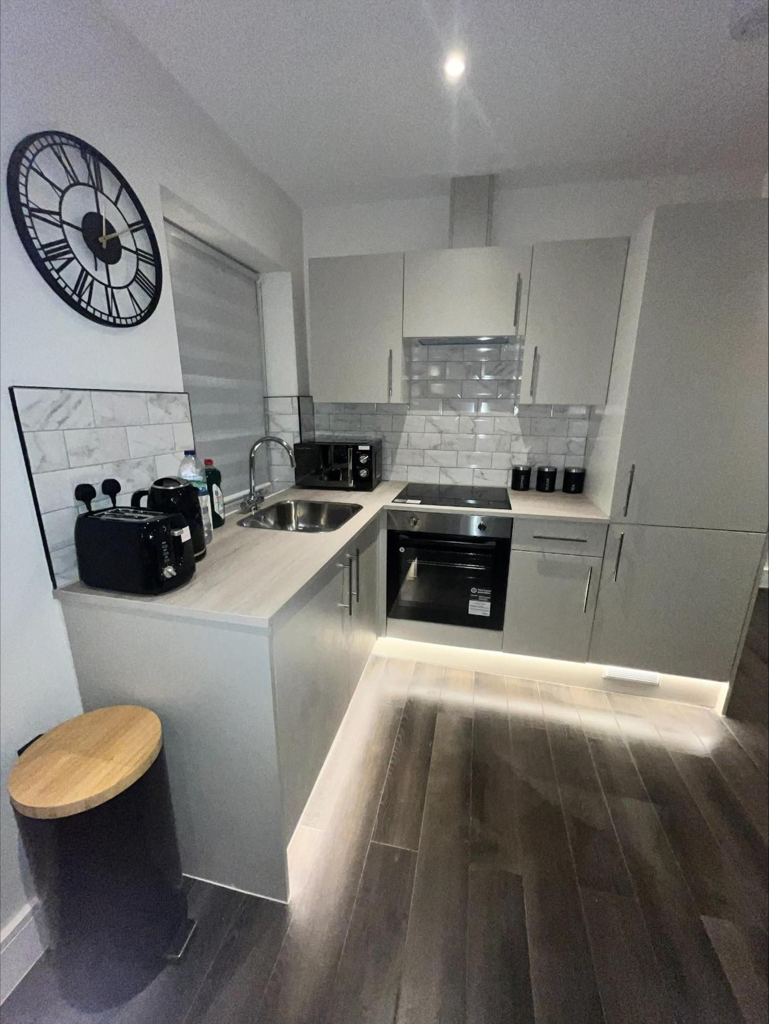 Апартаменты Premium - 10 Minutes From Wembley Stadium, Ovo Wembley Arena *